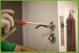 Cincinnati Express Locksmith Cincinnati, OH 513-642-8025 Cincinnati Express Locksmith Cincinnati, OH 513-642-8025 - 20-emergency-locksmith-opening-24-hr